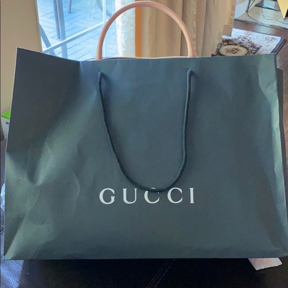 Gucci Large Leather Micro GG Guccissima Purse - Picture 7 of 9